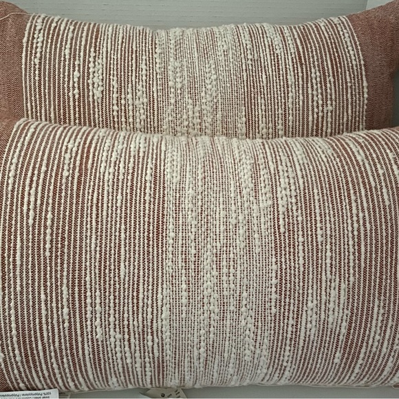 Dkny Accents Dkny Throw Pillows Like New Set Of Two Poshmark